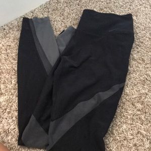 Black and grey color block full length leggings